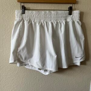 Nike womens white tennis skirt  size L